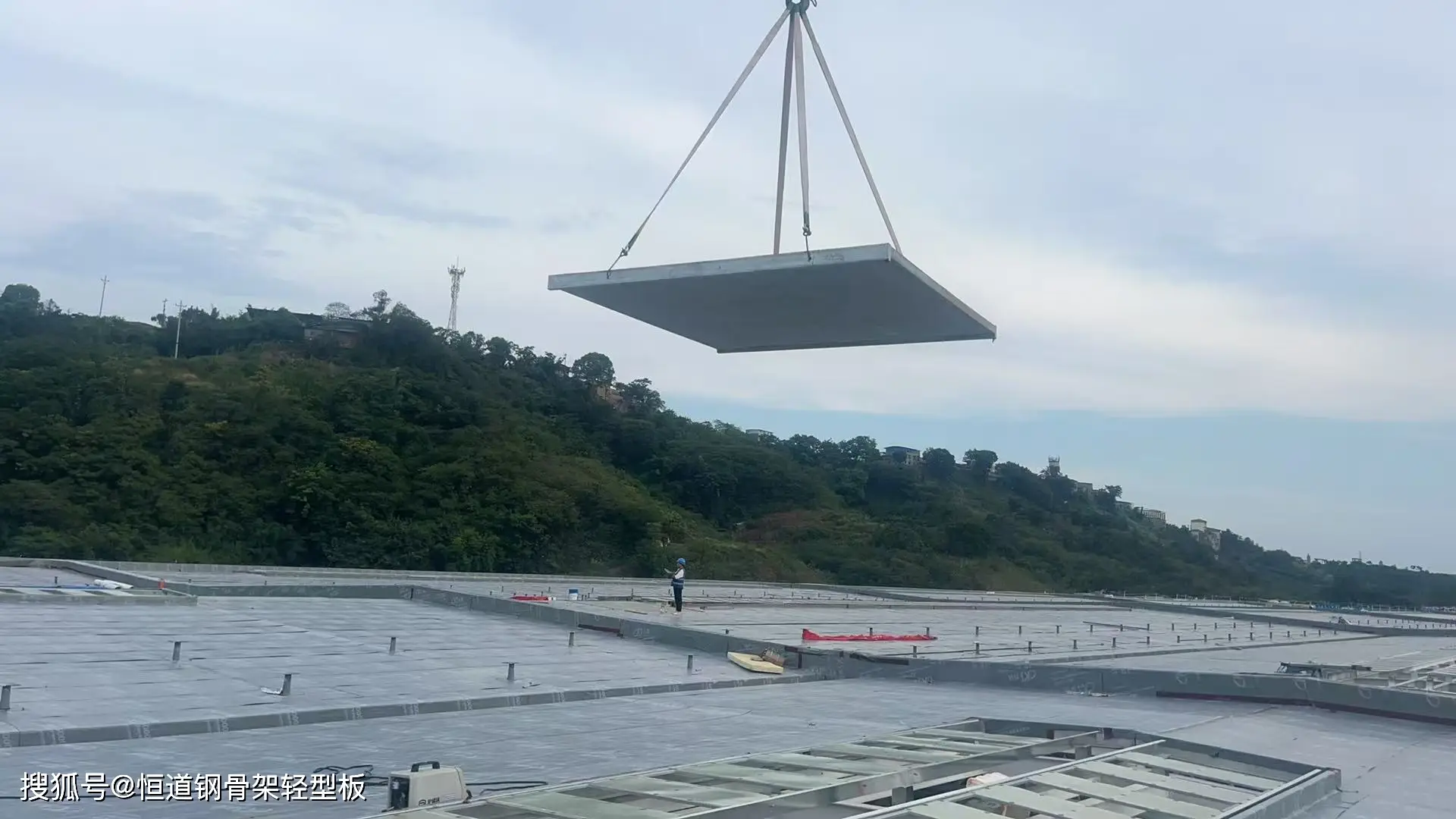 鋼構輕強板的三大核心優(yōu)勢是什么